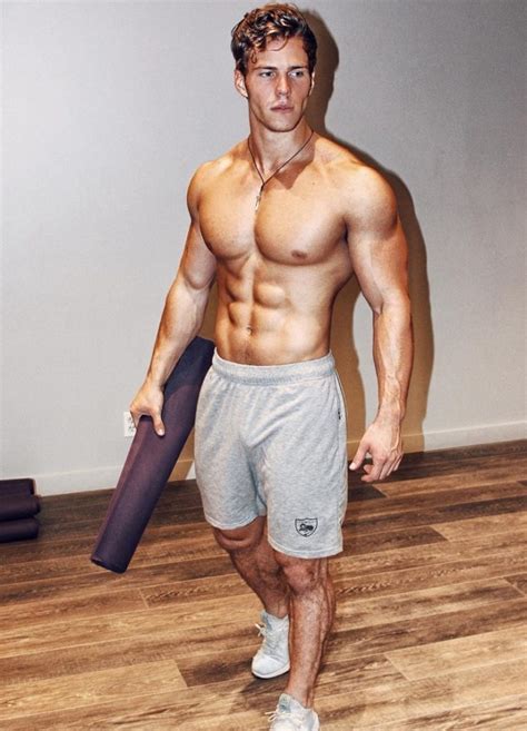 hot men bulge|sweatpants Archives — Bulge Magazine.